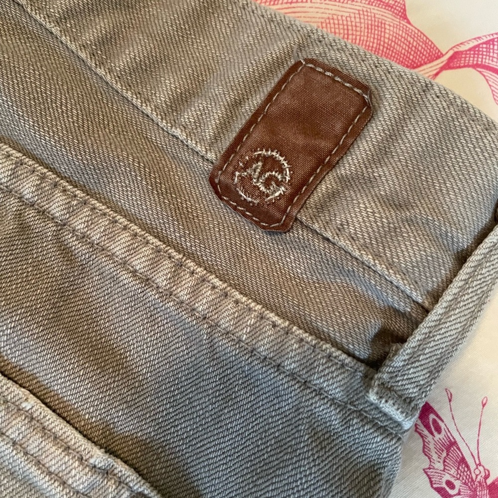 🏝️Big $10 Sale! AG Adriano Goldschmidt Ex-Boyfriend Jean Cut-Offs - Gray Denim - Picture 4 of 7